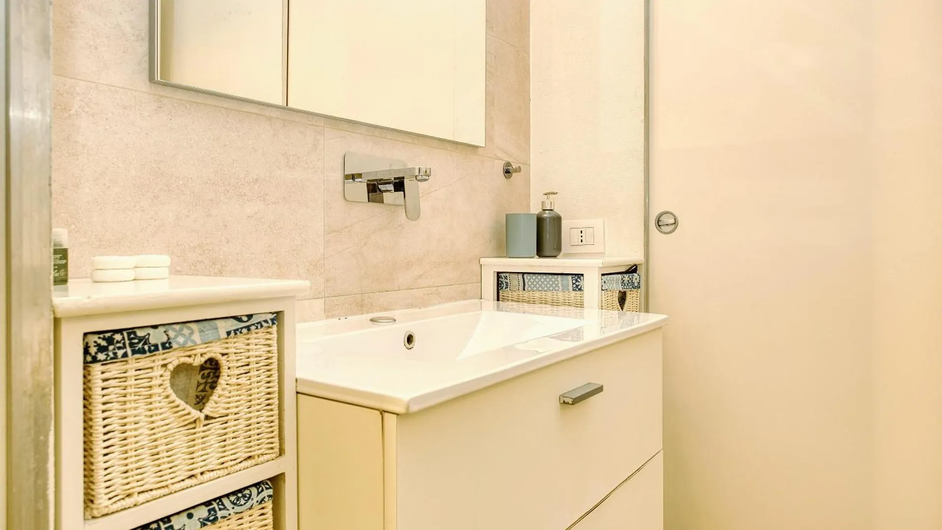 Modern Loft Near Bosco Verticale Μιλάνο Ιταλία