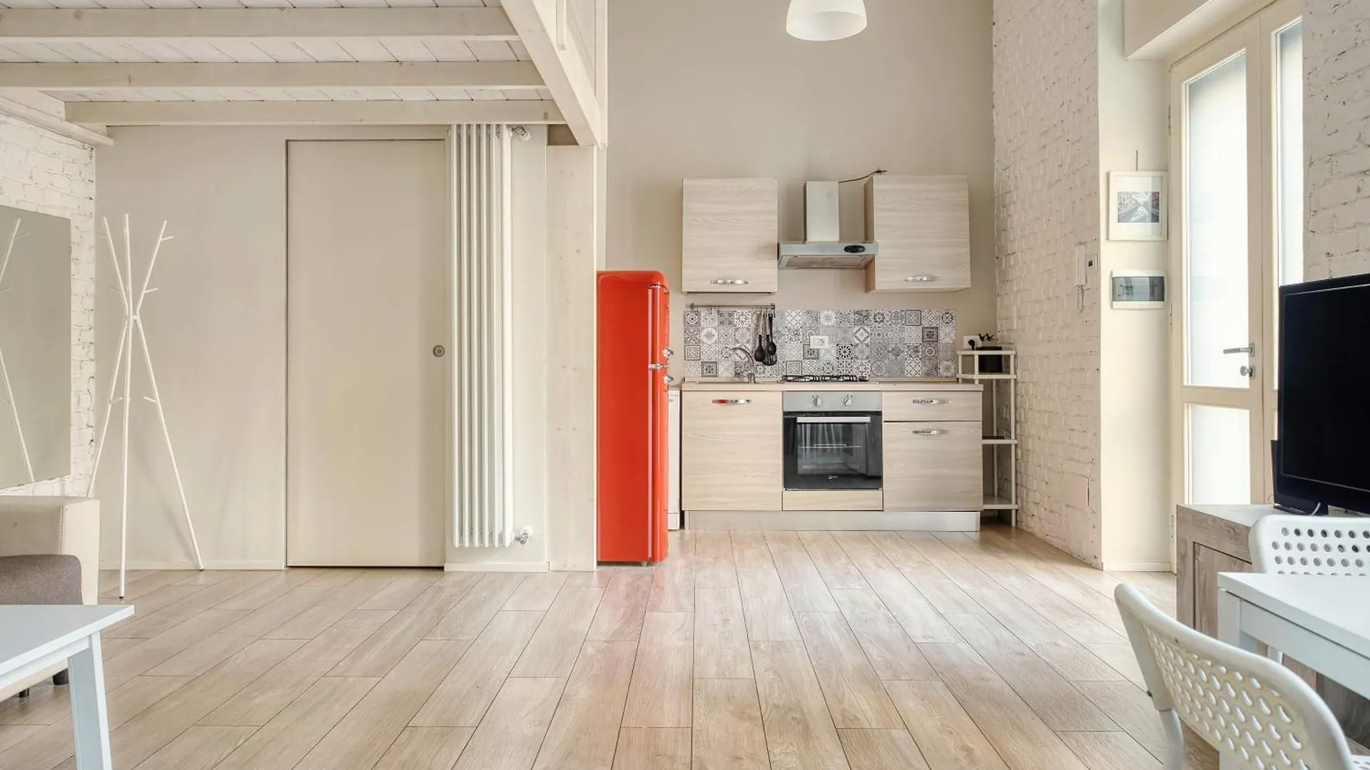 Modern Loft Near Bosco Verticale Milan Italy